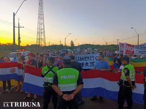 Video: Cuarta jornada de protestas en Coronel Bogado contra aumento de peaje