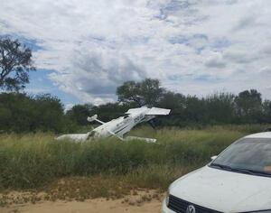 Una avioneta sufrió un accidente al aterrizar en una estancia