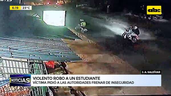 Inseguridad en J. Augusto Saldívar: así fue como robaron la moto a un estudiante - ABC Noticias - ABC Color