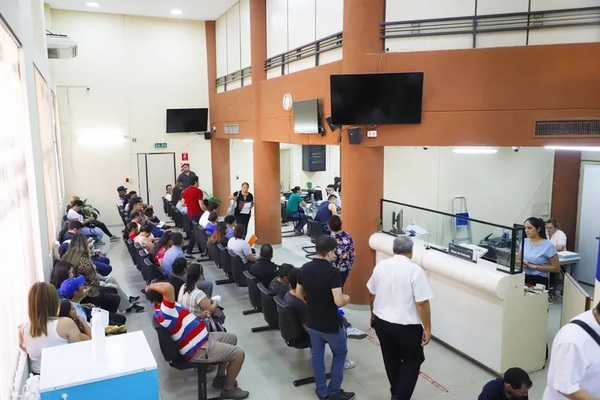 Suman 148 denuncias de no pago de aguinaldo: Central lidera las quejas - ADN Digital