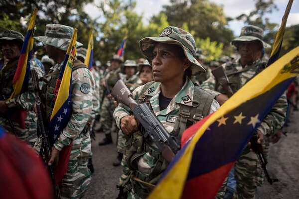 Dictadura de Maduro ordena despliegue de las fuerzas chavistas de represión - Mundo - ABC Color