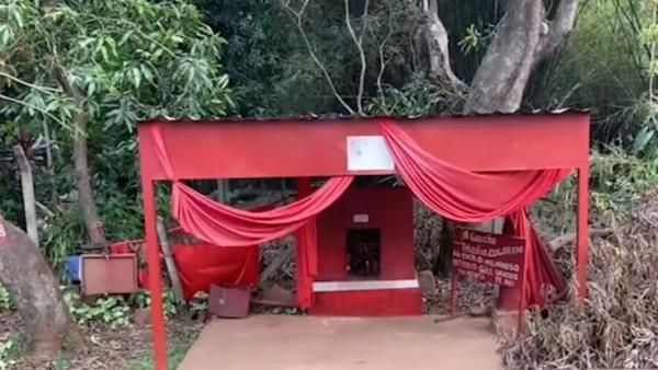 ¿Para qué usan la cinta roja los devotos de Gauchito Gil?