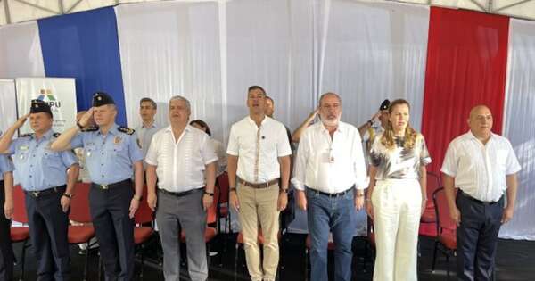 La Nación / Peña inauguró tomógrafo y habilitó mejoras edilicias en el Hospital Rigoberto Caballero