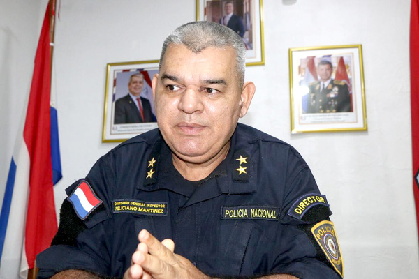 Director realiza cambios en algunas dependencias policiales del Alto Paraná - La Clave