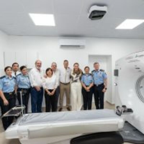 Gobierno del Paraguay fortalece Hospital de Policía con entrega de tomógrafo y mejoras edilicias. :: Presidencia de la República del Paraguay