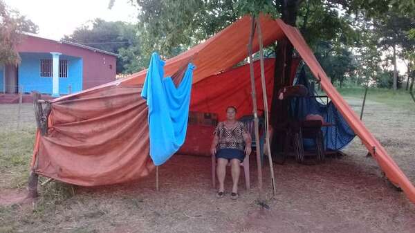 Yrybucuá: pobladora que fue desalojada de su casa exige la recuperación de su propiedad - Nacionales - ABC Color