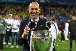 Siete de cada 10 hinchas franceses quieren a Zidane como seleccionador, según L'Equipe - Fútbol Internacional - ABC Color