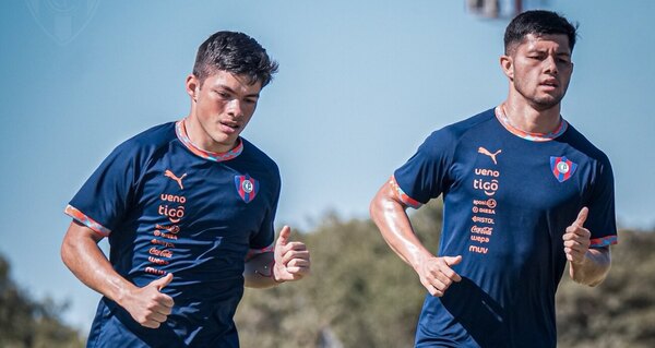 Versus / El juvenil que sorprendió a Diego Martínez: "Interpreta muy bien el juego"