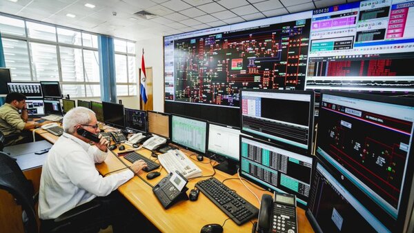 Línea de 500 KV Ayolas-Villa Hayes quedó fuera de servicio y afectó al área metropolitana