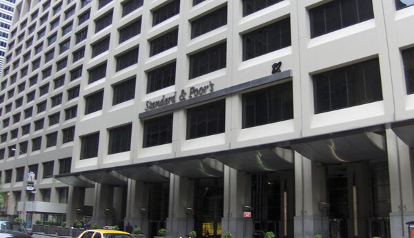 Standard y Poor's eleva la calificación de riesgo de Paraguay, de estable a positiva