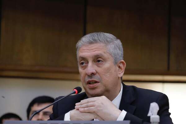Censura en redes sociales: Bestard propone proteger la instituciones sin limitar la libre expresión - Política - ABC Color
