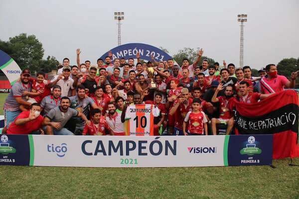 Aniversario: Atlético Colegiales cumplió 48 años - Polideportivo - ABC Color