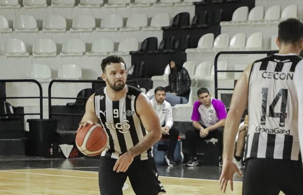 Libertad deja el básquet