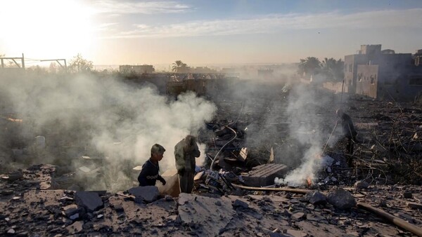 Al menos 50 muertos en ataques israelíes en Gaza el pasado día, según fuentes palestinas
