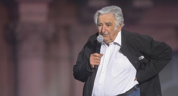“Pepe” Mujica he’i que el cáncer se expandió y pide a los médicos que no le hagan “sufrir al pedo”