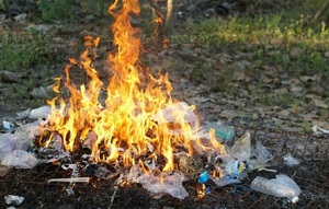 Aumentan las denuncias por quema de basura y pastizales en Encarnación