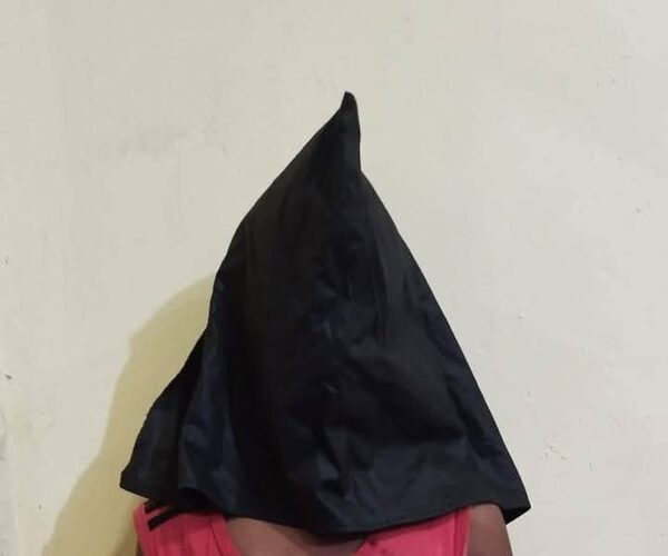 Adolescente atacó a su mamá y hermana con un cuchillo