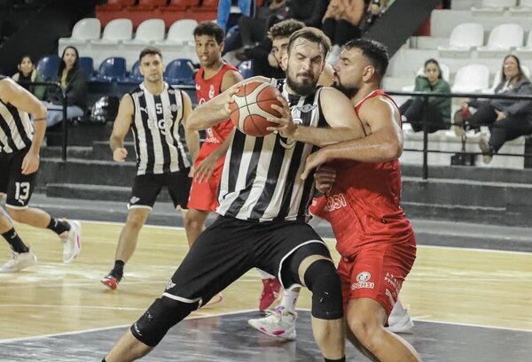 Versus / Libertad anuncia que no participará de los torneos de básquet en ninguna categoría