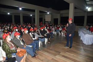 En filas coloradas suenan muchos nombres para la intendencia franqueña - La Clave