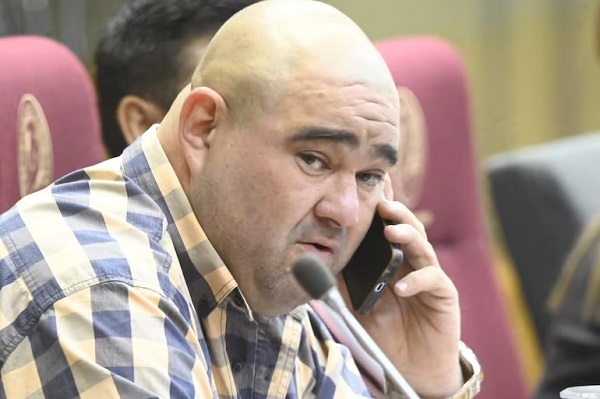Jatar Fernández anuncia posible desalojo de denunciante
