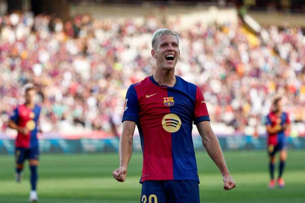 Versus / La Liga de España vuelve a inscribir a favor del Barcelona a Olmo y Pau Víctor