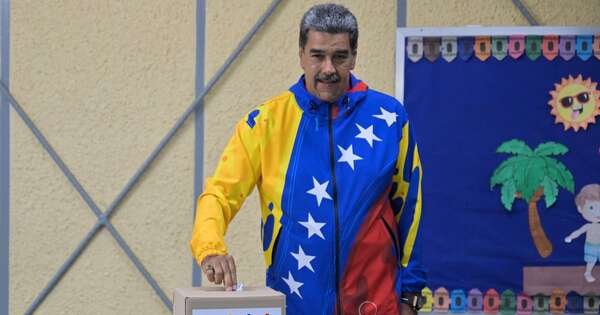 La Nación / Crónica de la reelección anunciada (y cuestionada) de Maduro