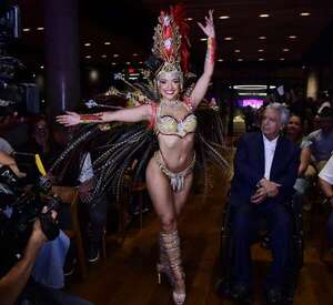 Cada vez más cerca, el Carnaval Encarnaceno 2025 vibra con ueno bank - Sociales - ABC Color