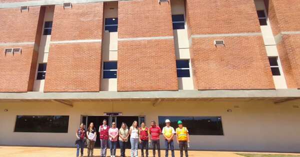 La Nación / Nuevo hospital contará con 2.100 funcionarios