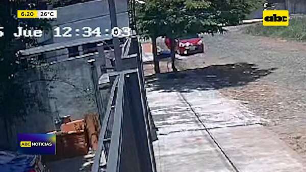 Inseguridad en plena luz del día: delincuentes forzaron la puerta y se llevaron objetos de valor - ABC Noticias - ABC Color