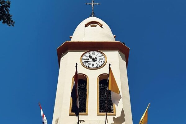 Cultura presenta anteproyecto de restauración del Santuario Ñandejára Guasu en Piribebuy