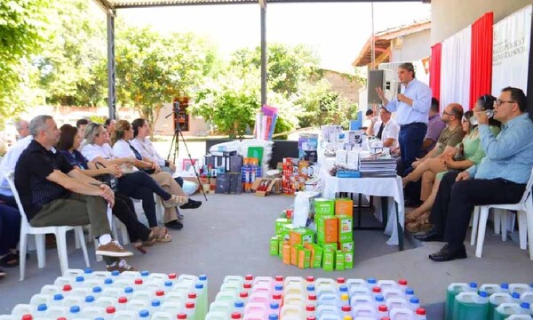 USF de Coronel Oviedo se fortalecen con entrega de insumos médicos y equipamientos – Prensa 5