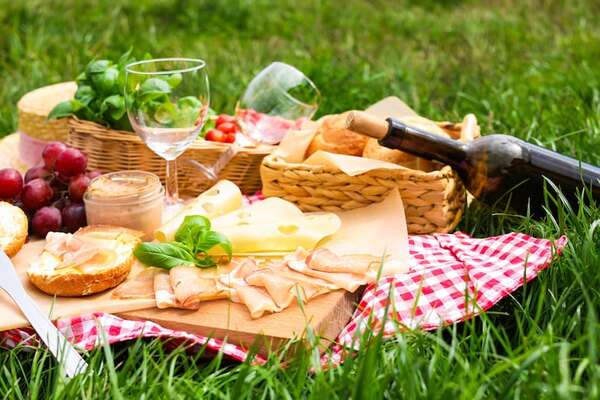 Cómo organizar un picnic gourmet: recetas fáciles y portátiles - Gastronomía - ABC Color