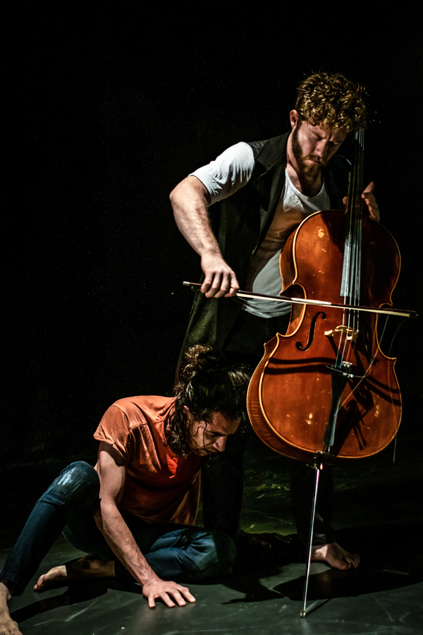 Violonchelista paraguayo presentará sus obras en el Teatro Memorial del Ykuá Bolaños - 1000 Noticias