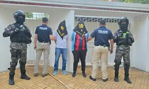 Caen presuntos extorsionadores que pedían dinero para “polladas” en Asunción – Prensa 5