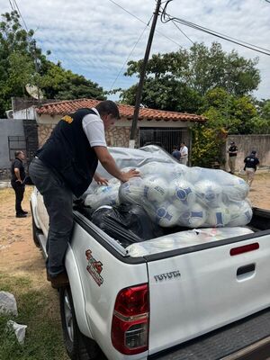 Allanamientos revelan red de falsificación de balones de marca nacional
