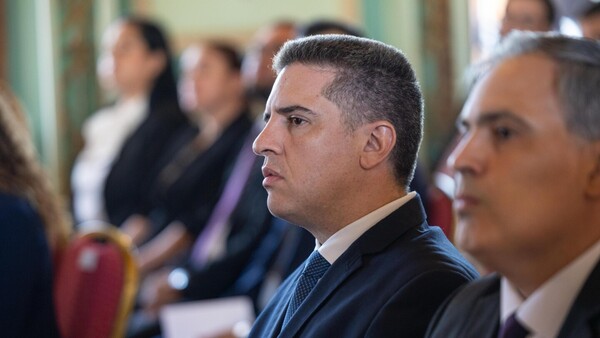 Villate habla sobre la salida de Paula Carro de la Vocería