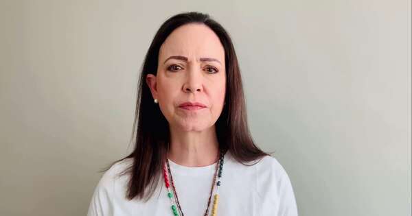 La Nación / María Corina anuncia el regreso de González Urrutia para cuando se den las condiciones