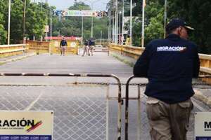 Venezuela cierra frontera con Brasil por tres días ante la investidura de Maduro - Policiales - ABC Color