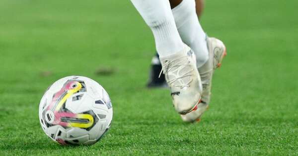 La Nación / Diego León viaja a Manchester