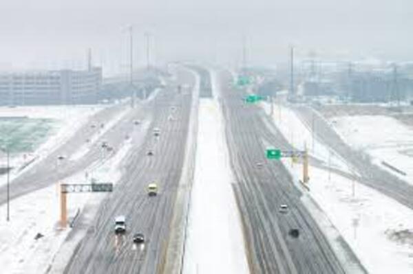 Tormenta invernal obliga a cancelar más de 3.000 vuelos en el sur de Estados Unidos - 1000 Noticias