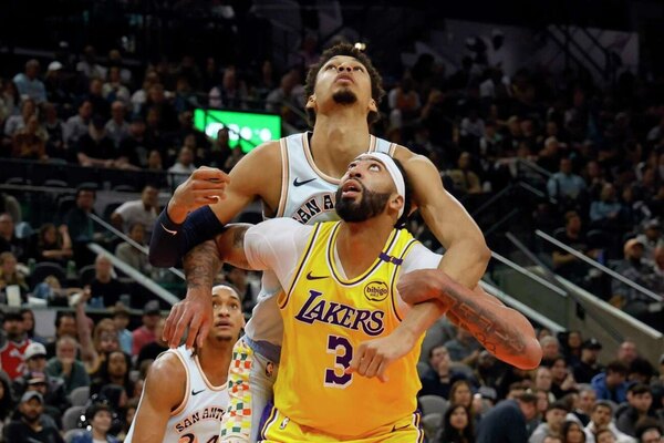 Versus / Suspendidos los partidos de NBA de los Lakers y los Clippers por los incendios