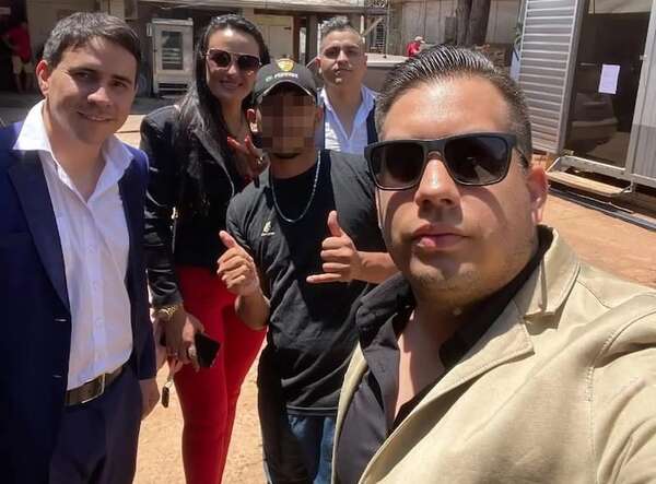 Dieron arresto domiciliario a tiktoker que filmó a su hermanito y le prohíben crear contenidos - ABC en el Este - ABC Color