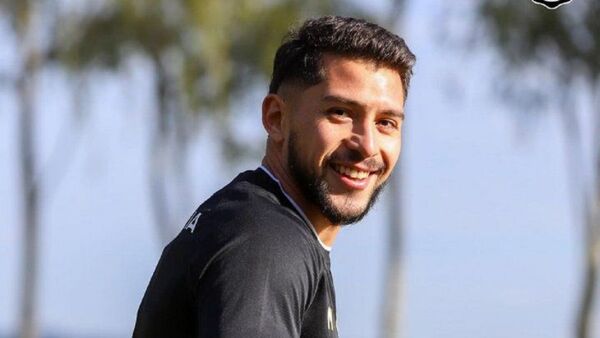 Víctor Salazar es nuevo jugador de Ameliano