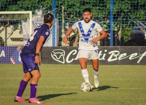 Patiño, a la espera de un club y el recuerdo del 100:55 - Fútbol - ABC Color