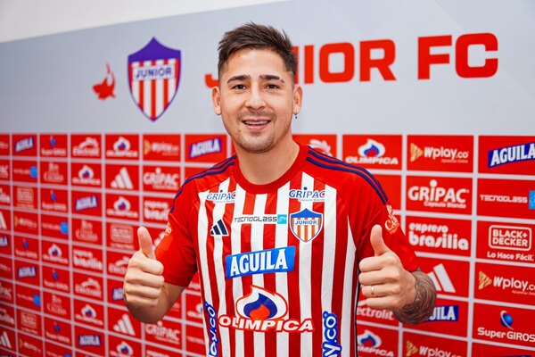 Versus / Junior de Barranquilla oficializó al paraguayo Guillermo Paiva