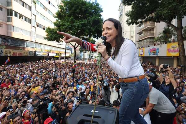 Machado valora apoyo “inquebrantable” de Trump a “la lucha” por la democracia en Venezuela - Mundo - ABC Color
