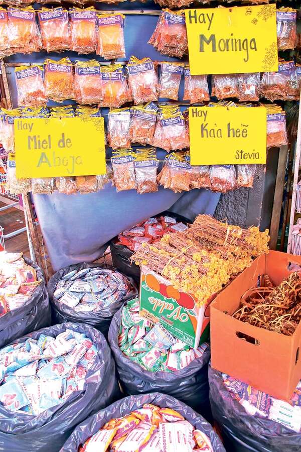 El contrabando en Paraguay: desafíos e impacto en la economía - Negocios - ABC Color