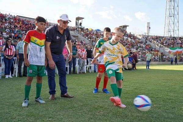 Inauguración del Segundo Interdistrital de Fútbol Itapúa 2025