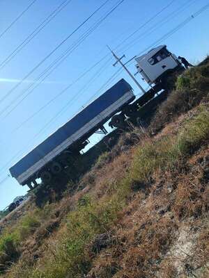 Desprendimiento de neumático deja un muerto y un herido en la ruta PY 19 - Policiales - ABC Color