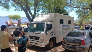 Operativo Verano: Salud instala clínica móvil en la playa «La Rotonda» de San Bernardino
